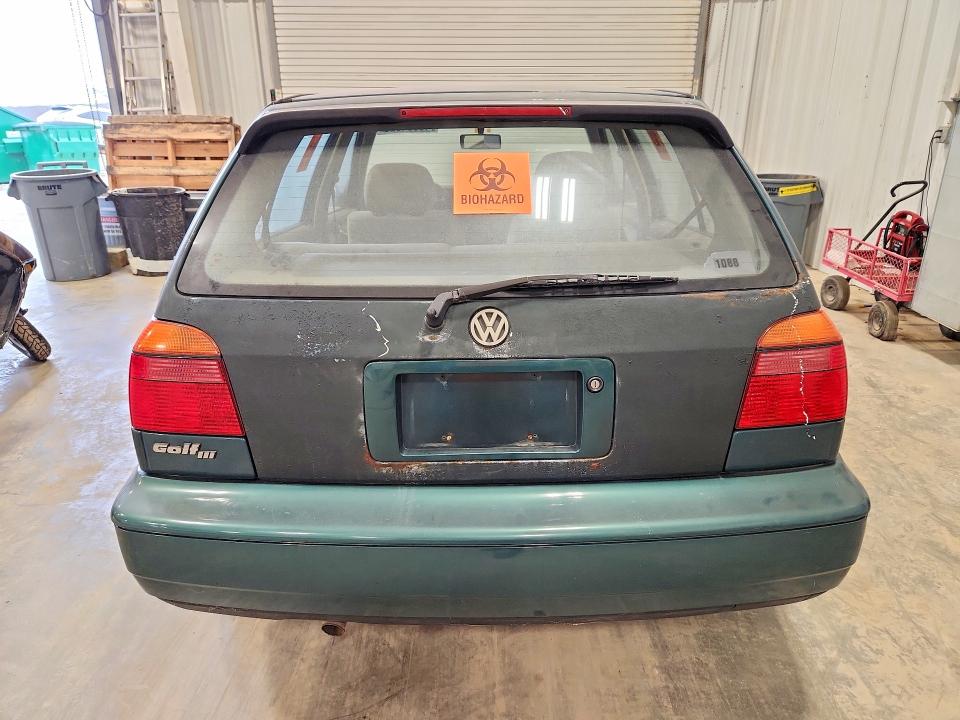 45564926 :رقم المزاد ، 3VWLC81H4SM094095 vin ، 2008 Volkswagen Golf مزاد بيع