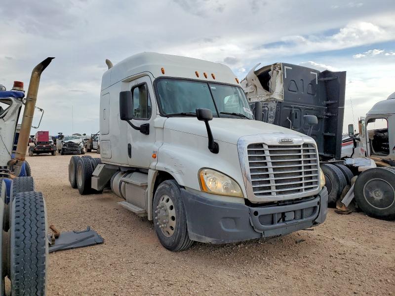 2015 Freightliner Cascadia 125 მანქანა იყიდება აუქციონზე, vin: 1FUGGLDV5FLGF4167, აუქციონის ნომერი: 47575536
