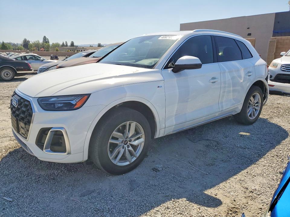 46921026 :رقم المزاد ، WA1GAAFY5N2001004 vin ، 2022 Audi Q5 مزاد بيع