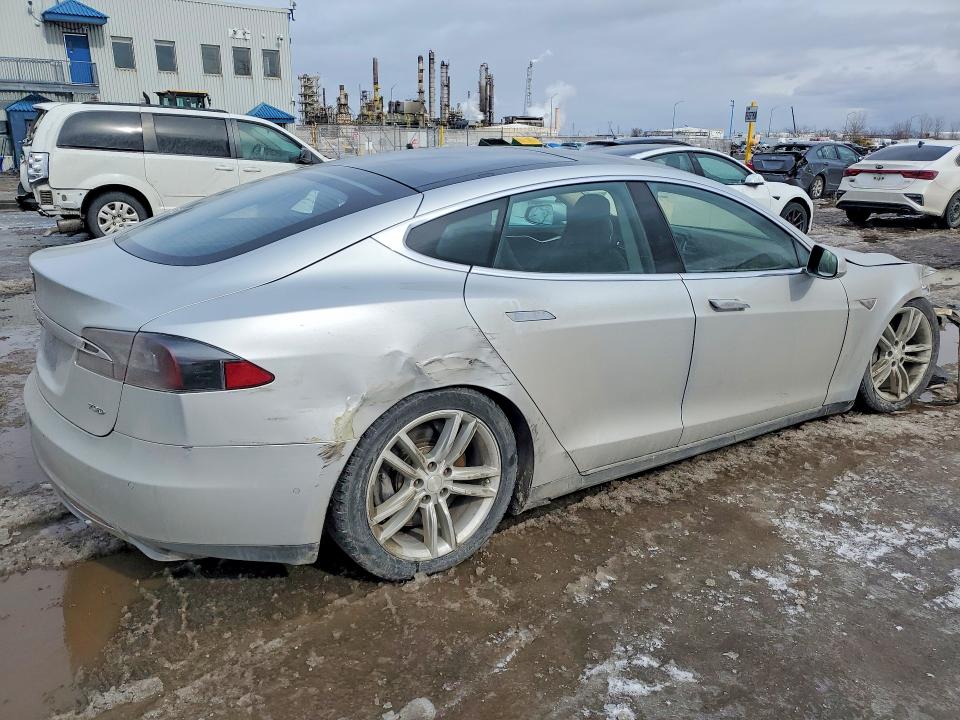 Aukcja sprzedaży 2015 Tesla Model S, vin: 5YJSA1E25FF112986, numer aukcji: 45809976