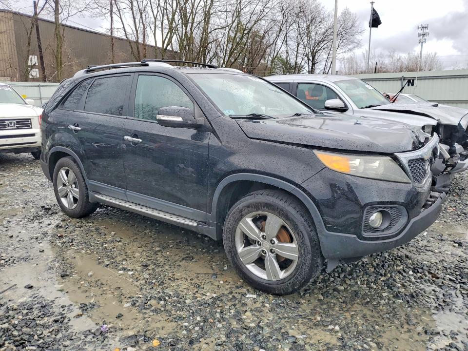 Продажа на аукционе авто 2012 Kia Sorento, vin: 5XYKU4A63CG243758, номер лота: 46263716
