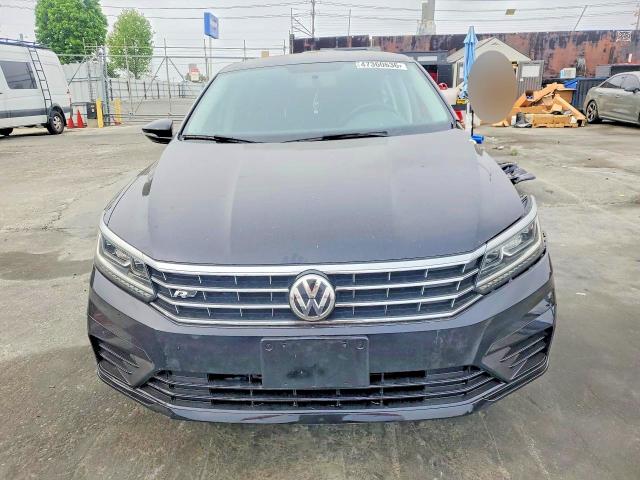 2017 Volkswagen Passat მანქანა იყიდება აუქციონზე, vin: 1VWDT7A32HC056121, აუქციონის ნომერი: 47360636