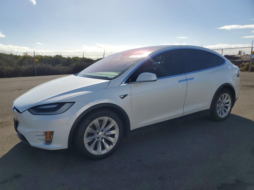 Aukcja sprzedaży 2017 Tesla Model X, vin: 5YJXCAE26HF057192, numer aukcji: 79516835