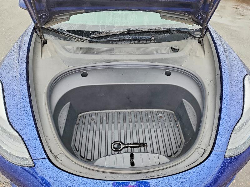 41958806 :رقم المزاد ، 5YJ3E1EA4NF369846 vin ، 2022 Tesla Model 3 مزاد بيع