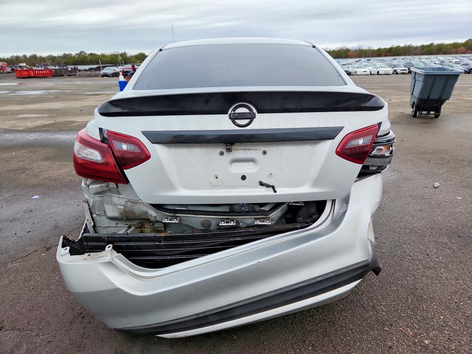 2017 Nissan Altima მანქანა იყიდება აუქციონზე, vin: 1N4AL3AP3HC277007, აუქციონის ნომერი: 41830086
