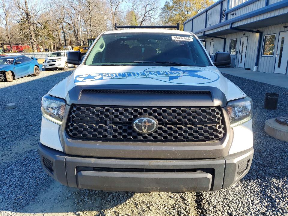 46092626 :رقم المزاد ، 5TFRY5F1XMX278138 vin ، 2021 Toyota Tundra مزاد بيع