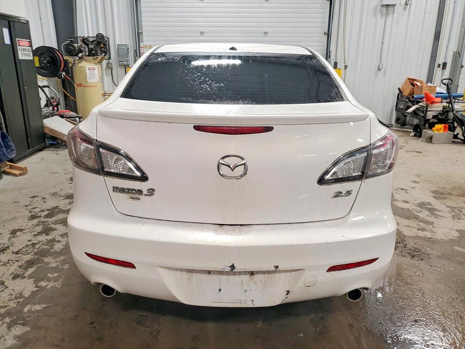 41951546 :رقم المزاد ، JM1BL1W54B1394110 vin ، 2011 Mazda 3 مزاد بيع
