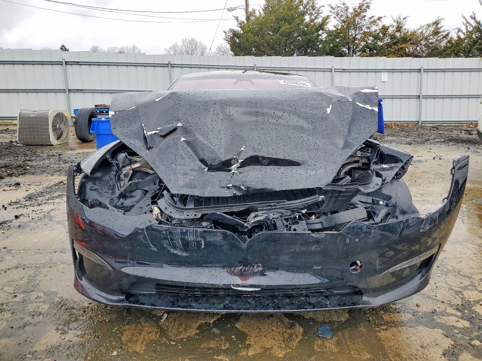 2024 Tesla Model S მანქანა იყიდება აუქციონზე, vin: 5YJSA1E52RF535667, აუქციონის ნომერი: 42048206