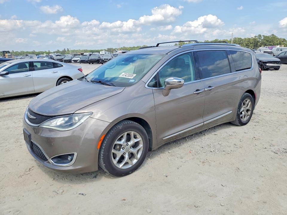 47423006 :رقم المزاد ، 2C4RC1GG5JR121041 vin ، 2018 Chrysler Pacifica مزاد بيع