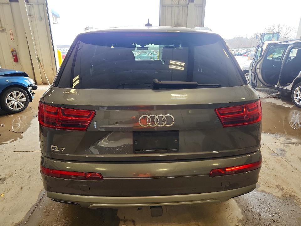 46209036 :رقم المزاد ، WA1VAAF73KD011710 vin ، 2019 Audi Q7 مزاد بيع