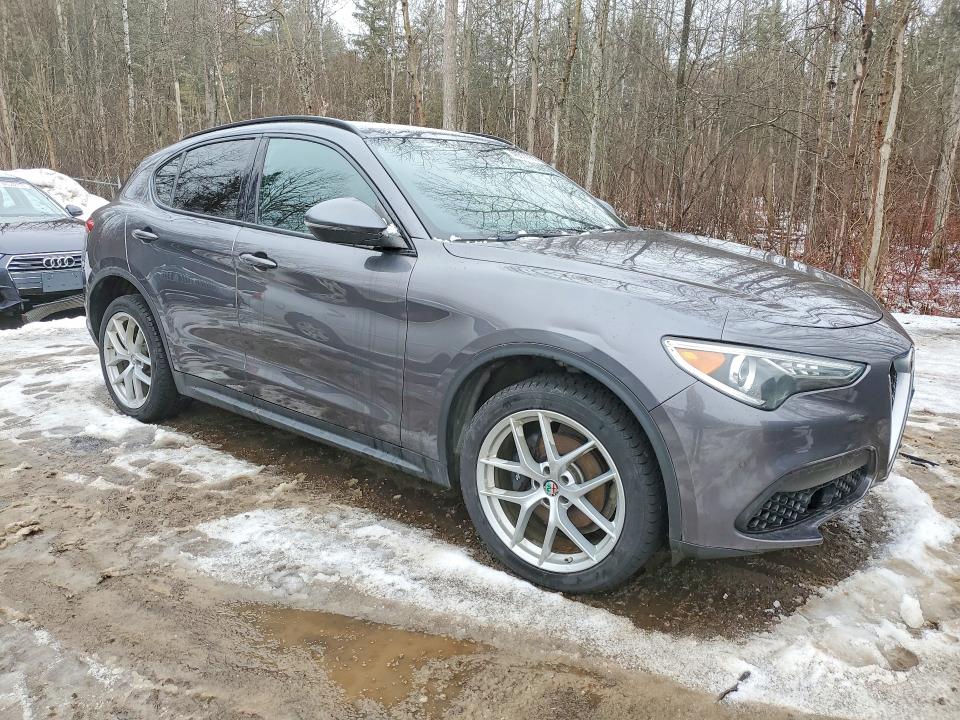Продажа на аукционе авто 2018 Alfa Romeo Stelvio, vin: ZASFAKNN8J7B67245, номер лота: 46638986