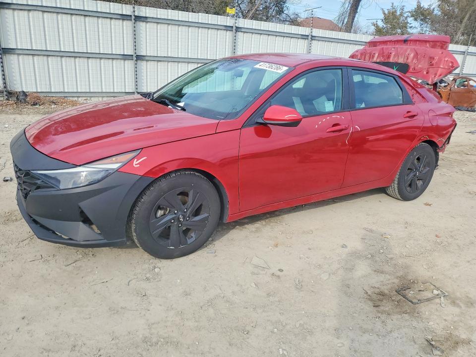 41736286 :رقم المزاد ، KMHLM4AG6NU337742 vin ، 2022 Hyundai Elantra مزاد بيع