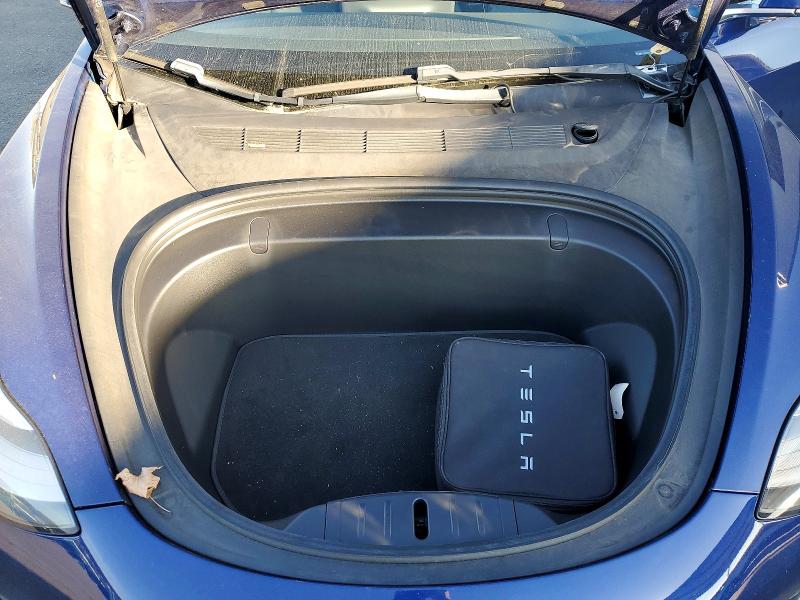 Продаж на аукціоні авто 2018 Tesla Model 3, vin: 5YJ3E1EA9JF160242, номер лоту: 47393926