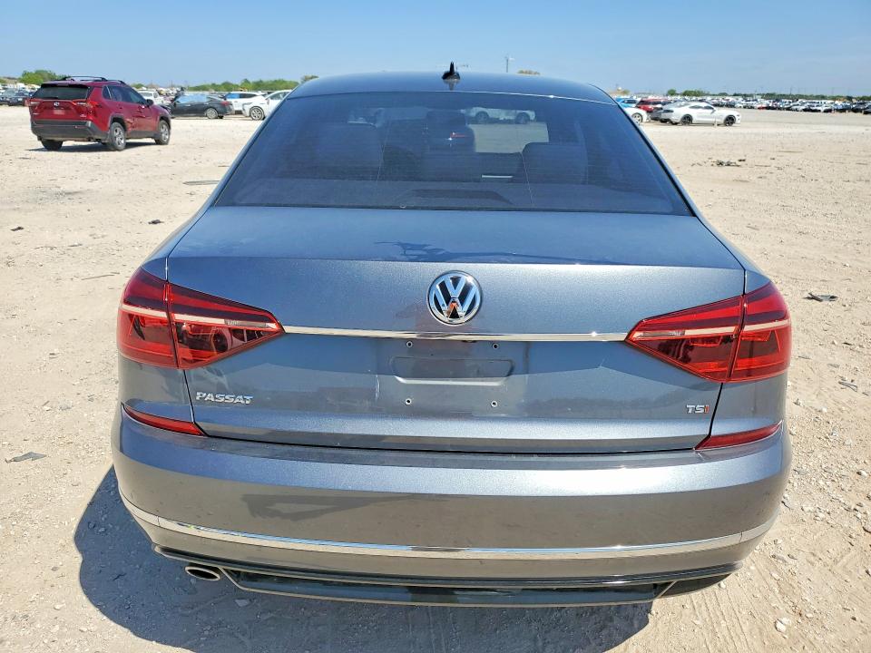 Продажа на аукционе авто 2017 Volkswagen Passat, vin: 1VWDT7A30HC019424, номер лота: 47546226