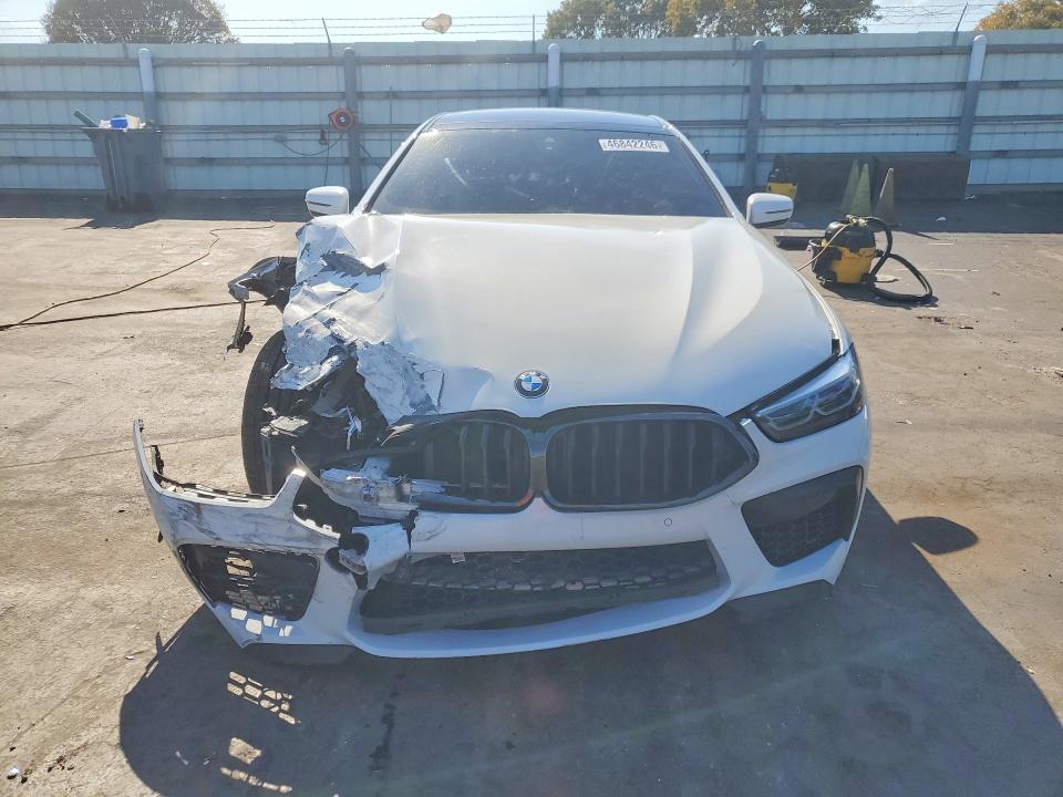 46842246 :رقم المزاد ، WBAGV8C01NCJ74706 vin ، 2022 Bmw M850xi مزاد بيع