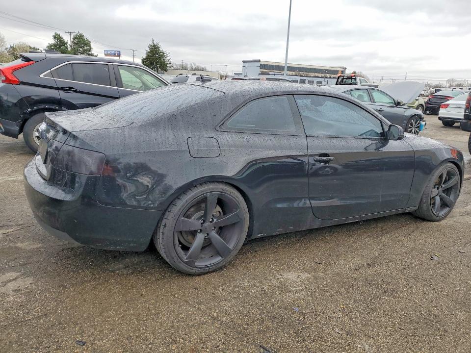 2014 Audi A5 მანქანა იყიდება აუქციონზე, vin: WAURFAFR4EA054112, აუქციონის ნომერი: 47715496