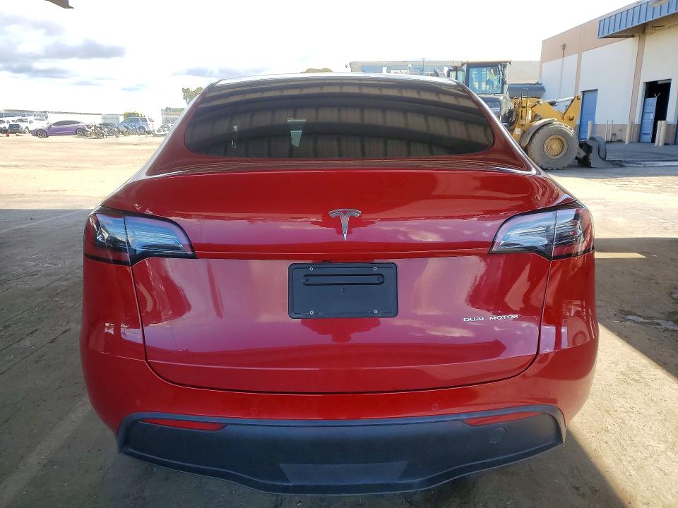Продажа на аукционе авто 2021 Tesla Model Y, vin: 5YJYGDEE2MF181894, номер лота: 79953915