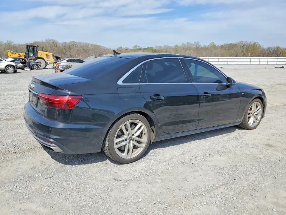 Aukcja sprzedaży 2022 Audi A4, vin: WAUEAAF43NN014212, numer aukcji: 46704566