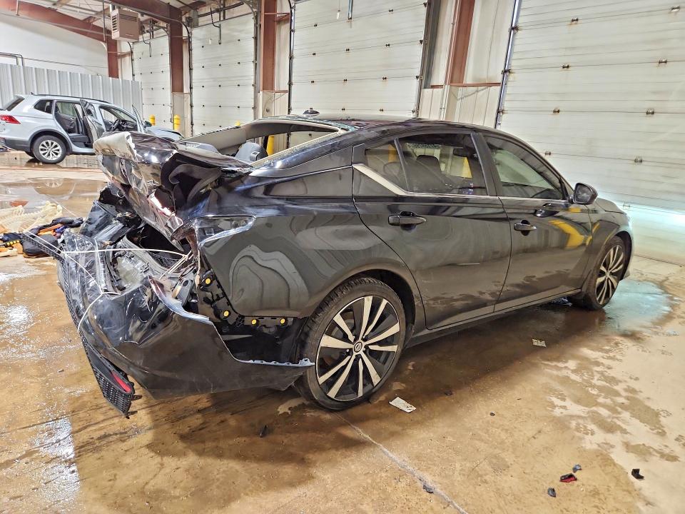 2019 Nissan Altima მანქანა იყიდება აუქციონზე, vin: 1N4BL4CV9KC249158, აუქციონის ნომერი: 47159796