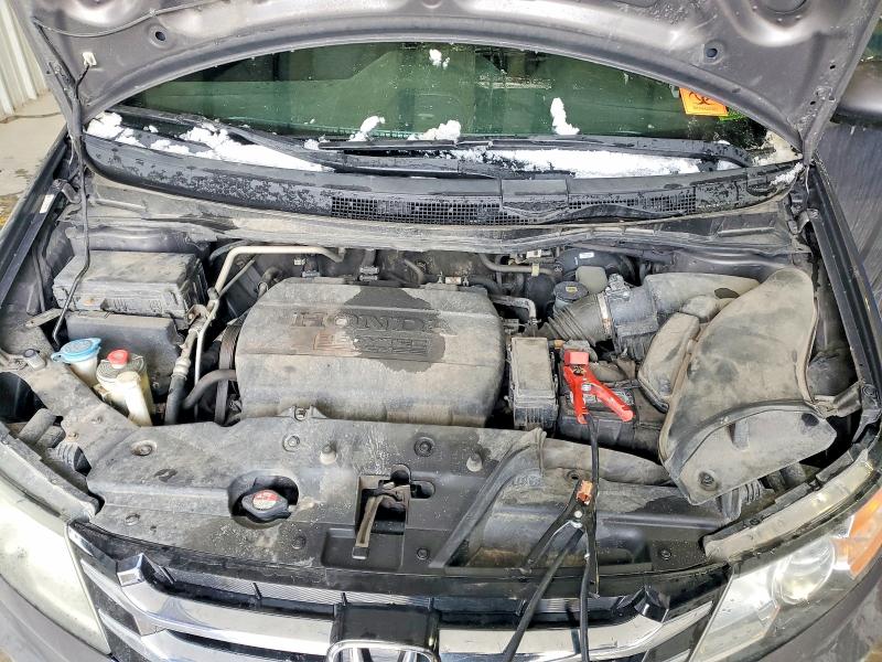 46574886 :رقم المزاد ، 5FNRL5H64FB119975 vin ، 2015 Honda Odyssey مزاد بيع