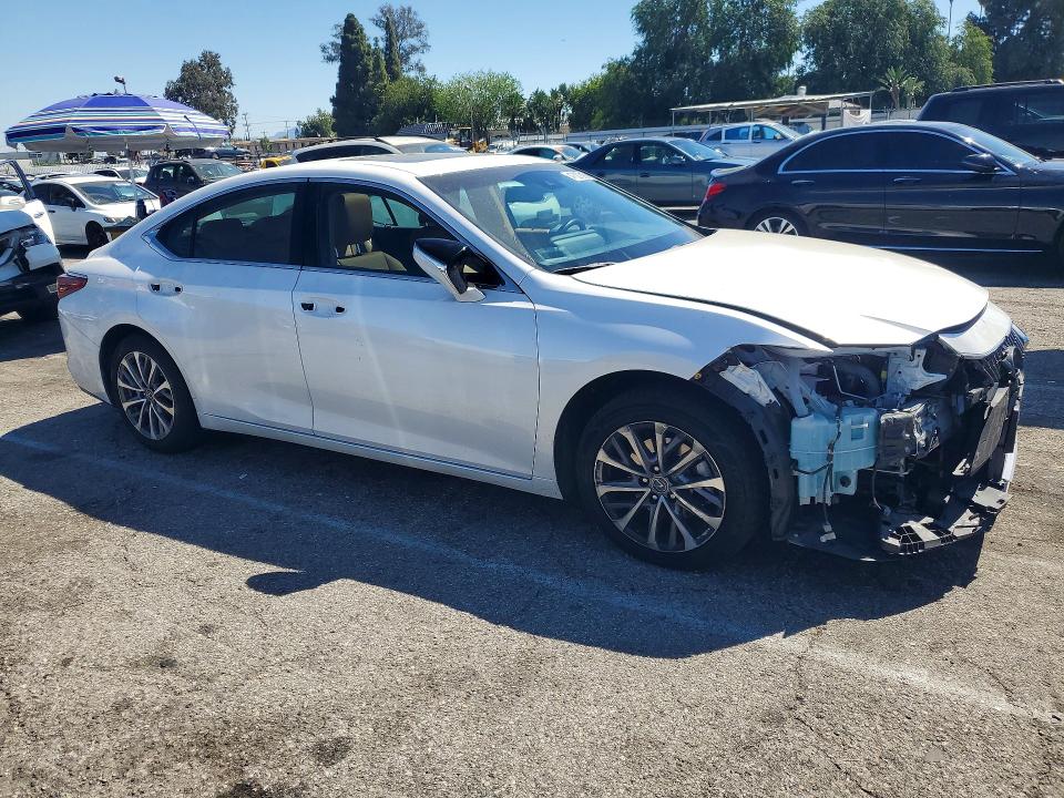 47027816 :رقم المزاد ، 58ACZ1B1XRU175915 vin ، 2024 Lexus Es 350 مزاد بيع