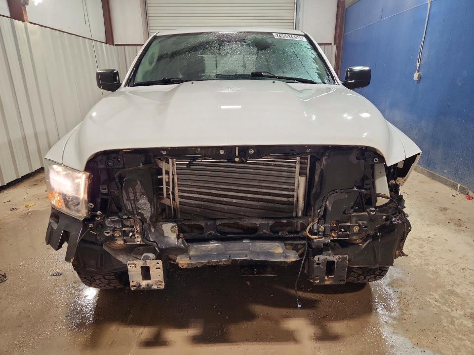 79667855 :رقم المزاد ، 1C6RR7LT7KS606065 vin ، 2019 Ram 1500 Classic مزاد بيع