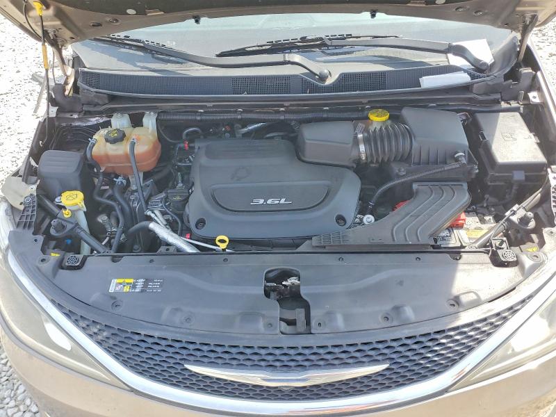 46732196 :رقم المزاد ، 2C4RC1GG9HR744415 vin ، 2017 Chrysler Pacifica مزاد بيع