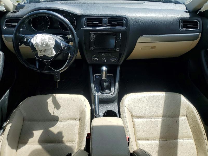 46956086 :رقم المزاد ، 3VWDB7AJ5HM250206 vin ، 2017 Volkswagen Jetta مزاد بيع