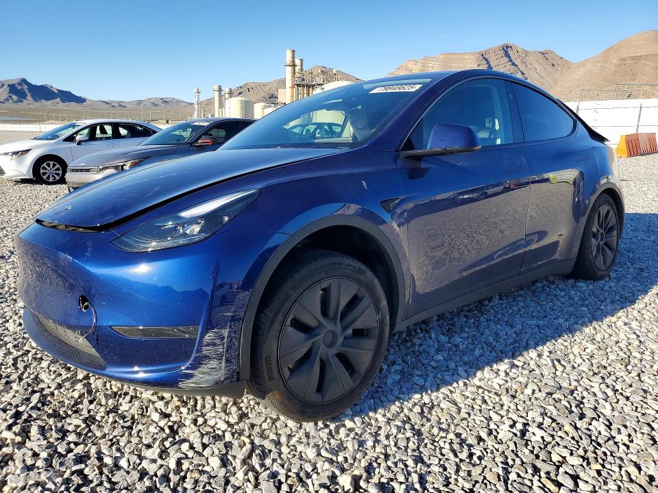 Продаж на аукціоні авто 2024 Tesla Model Y, vin: 7SAYGDED8RF156175, номер лоту: 79848625