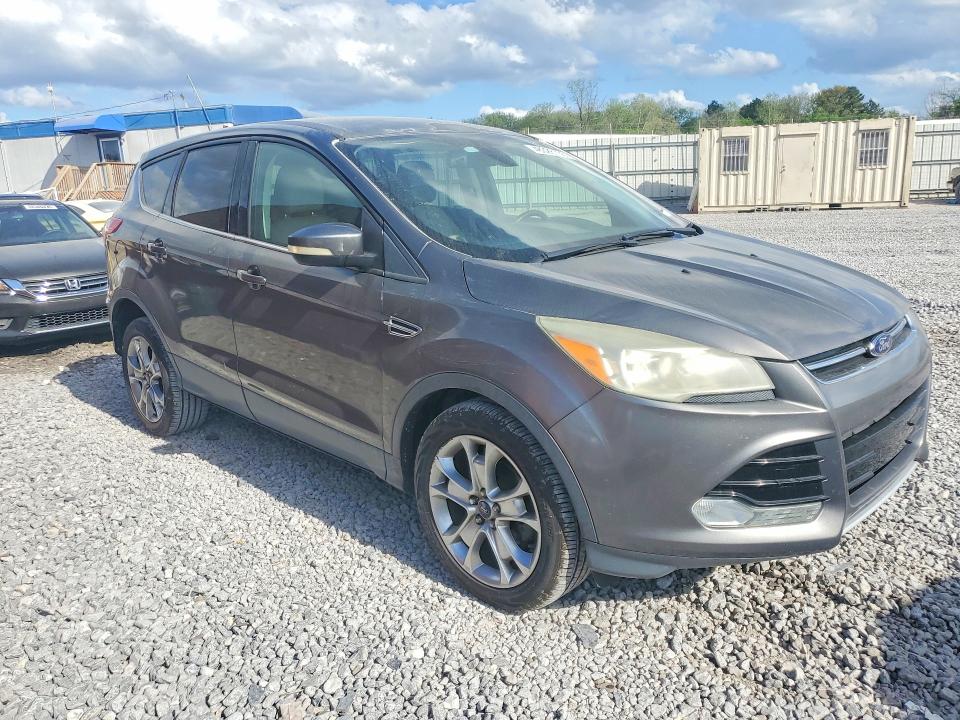 2013 Ford Escape მანქანა იყიდება აუქციონზე, vin: 1FMCU0HX4DUD49207, აუქციონის ნომერი: 48328736