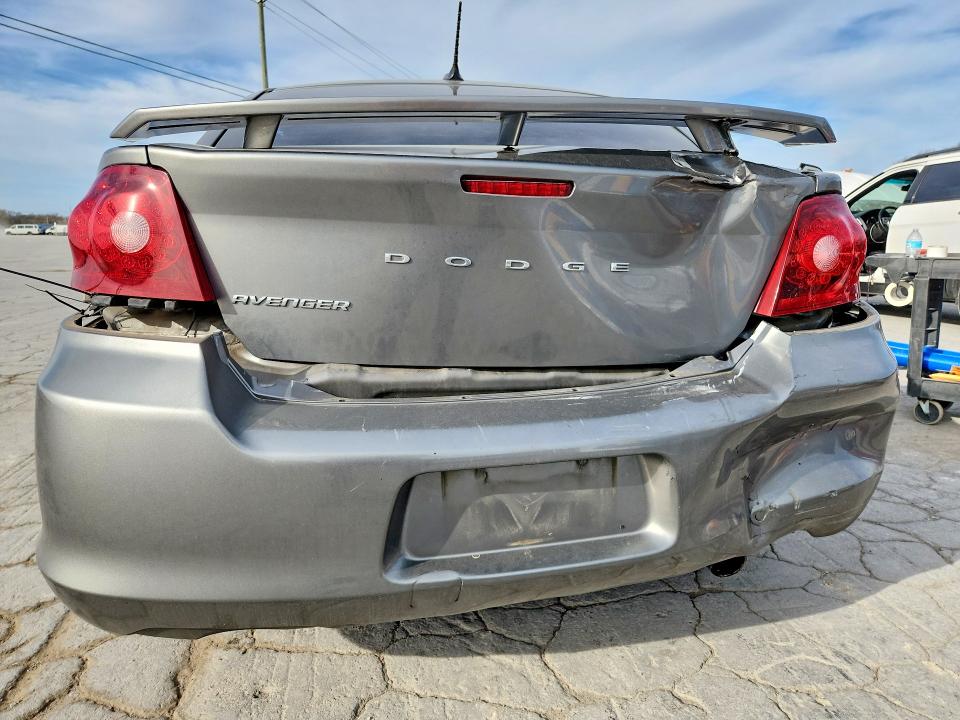 47051346 :رقم المزاد ، 1C3CDZAG0DN770570 vin ، 2013 Dodge Avenger مزاد بيع