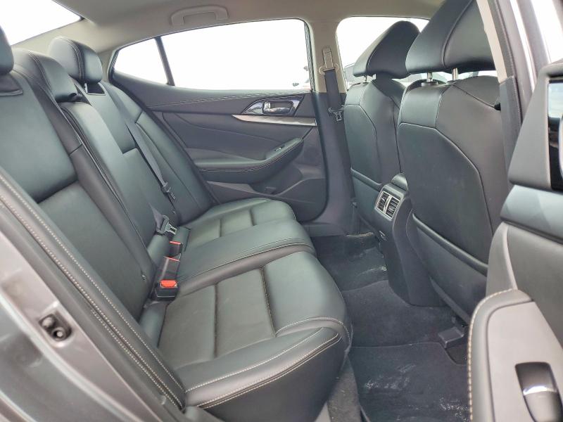 47286626 :رقم المزاد ، 1N4AA6CV6MC511301 vin ، 2021 Nissan Maxima مزاد بيع