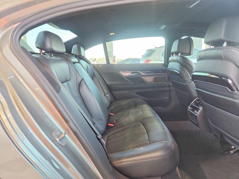 47267176 :رقم المزاد ، WBA7U2C08LGM26909 vin ، 2020 Bmw 750 مزاد بيع