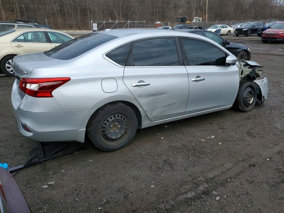 Продажа на аукционе авто 2017 Nissan Sentra, vin: 3N1AB7AP2HY232056, номер лота: 78861585