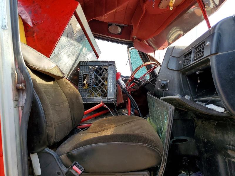 79265595 :رقم المزاد ، 1XP5A07X41N550729 vin ، 2001 Peterbilt Tractor 379 مزاد بيع