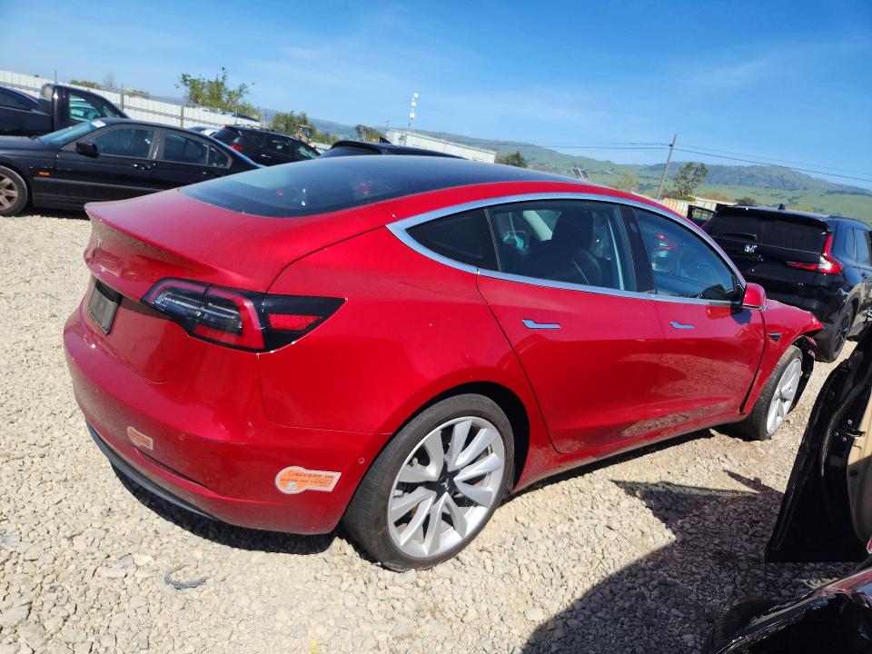45625916 :رقم المزاد ، 5YJ3E1EA3KF536919 vin ، 2019 Tesla Model 3 مزاد بيع