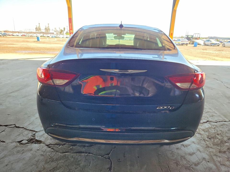 47530506 :رقم المزاد ، 1C3CCCCB0FN529287 vin ، 2015 Chrysler 200 مزاد بيع