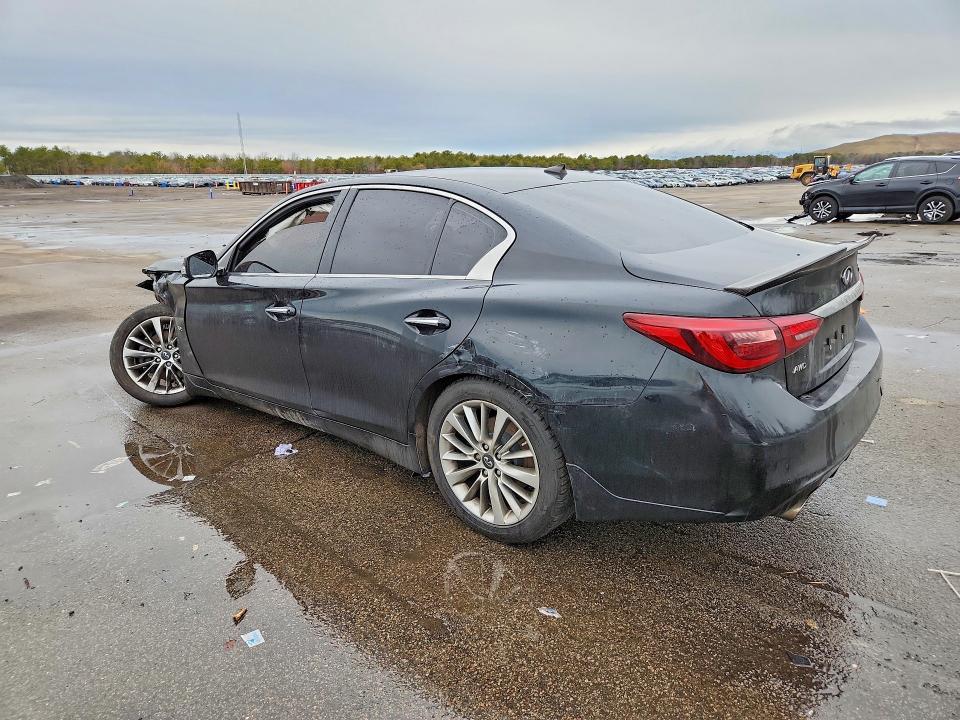 41771086 :رقم المزاد ، JN1EV7AR7JM440436 vin ، 2018 Infiniti Q50 مزاد بيع