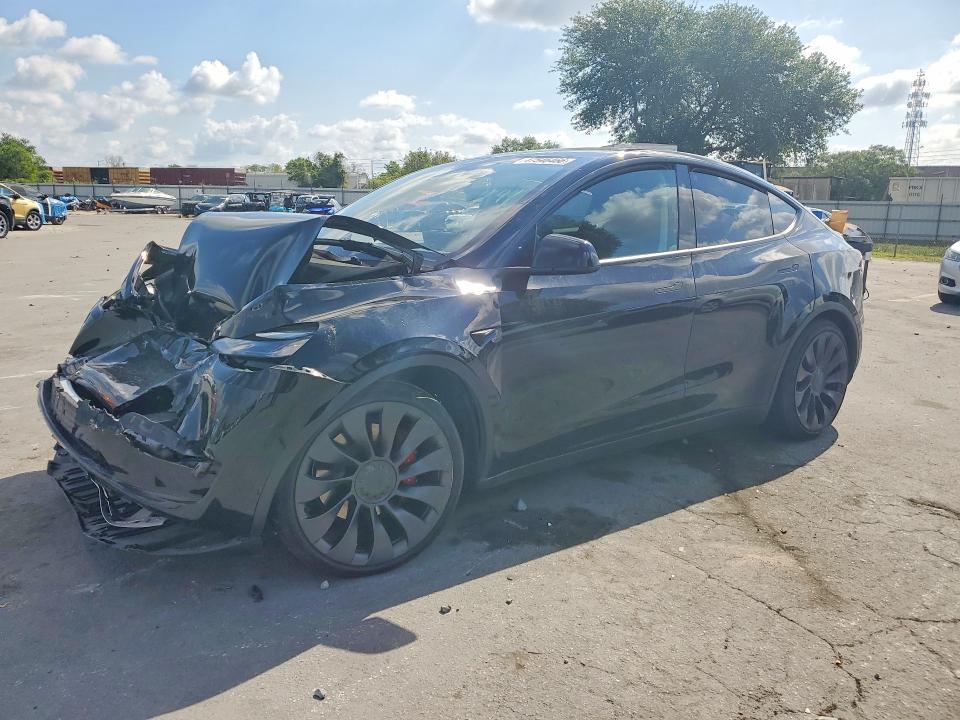 47546466 :رقم المزاد ، 7SAYGDEF8SA348250 vin ، 2025 Tesla Model Y مزاد بيع