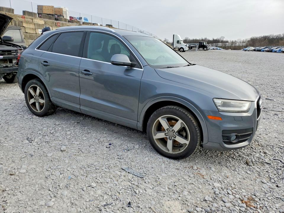 Продажа на аукционе авто 2015 Audi Q3, vin: WA1BFCFS5FR008773, номер лота: 46630636