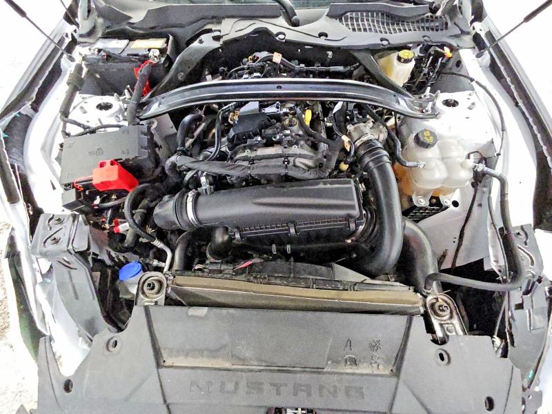 46012996 :رقم المزاد ، 1FAGP8UH4S5113423 vin ، 2025 Ford Mustang مزاد بيع