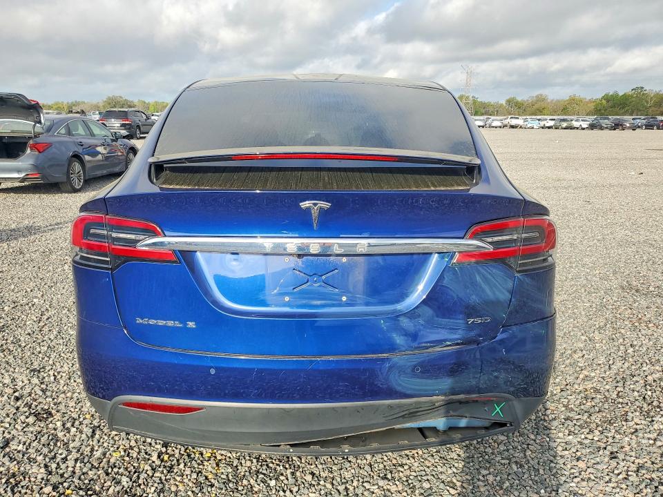 Продажа на аукционе авто 2018 Tesla Model X, vin: 5YJXCDE29JF112919, номер лота: 79535285