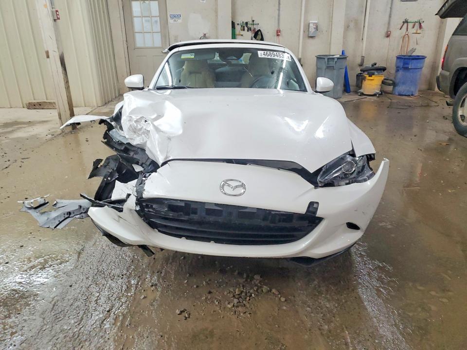 46894836 :رقم المزاد ، JM1NDAM7XR0608807 vin ، 2024 Mazda Mx-5 Miata مزاد بيع