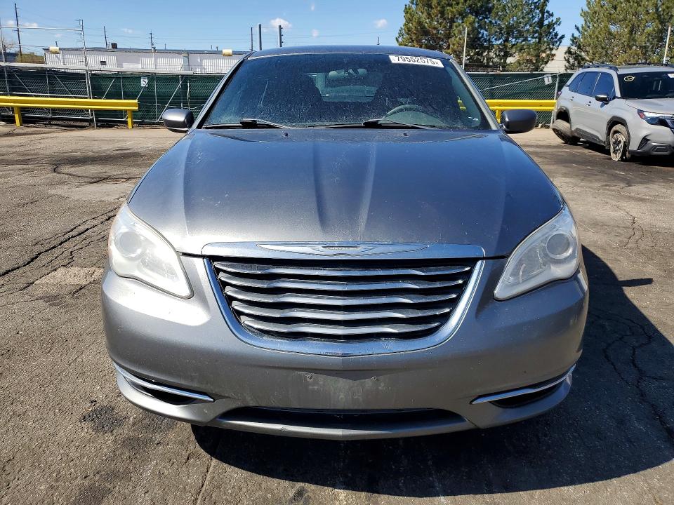 Продажа на аукционе авто 2013 Chrysler 200, vin: 1C3CCBBB8DN743548, номер лота: 79552575