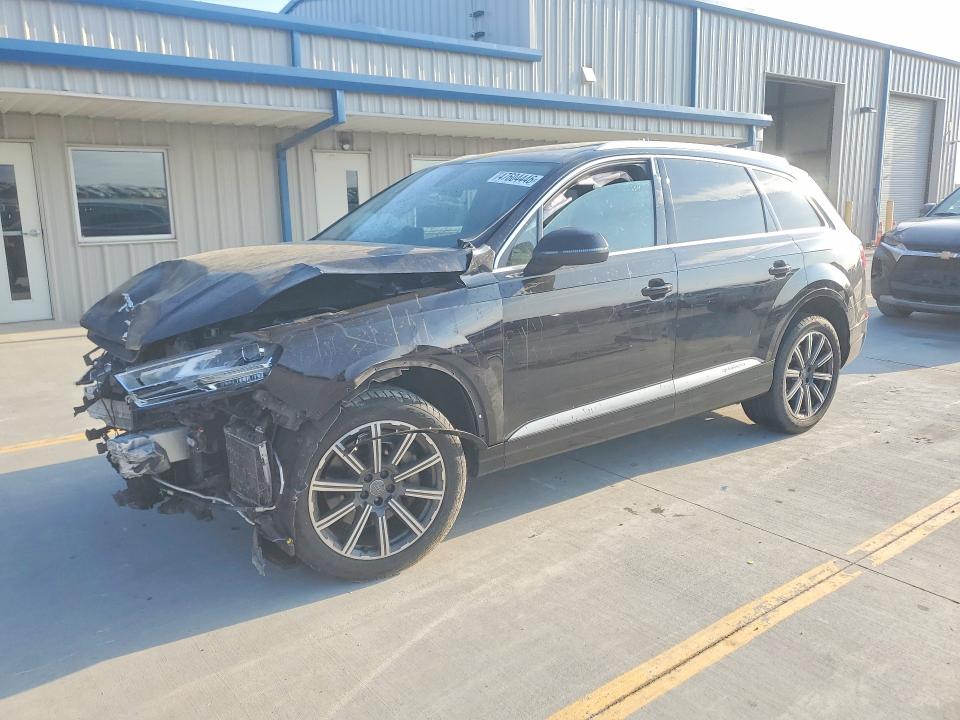 Продаж на аукціоні авто 2017 Audi Q7, vin: WA1LAAF70HD025838, номер лоту: 51265726