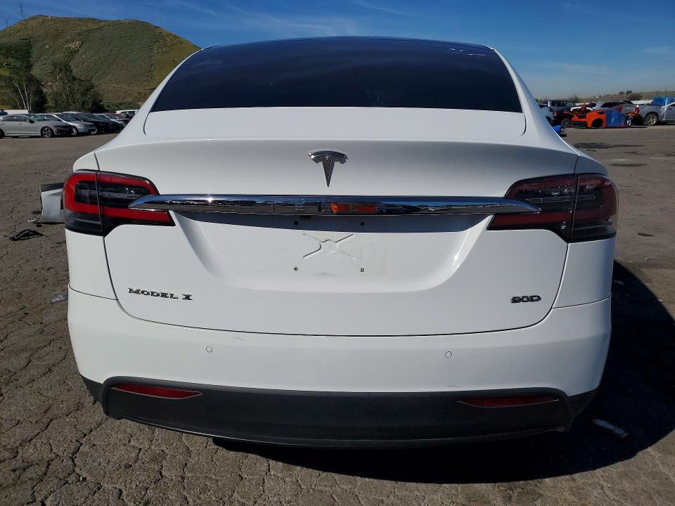 Aukcja sprzedaży 2016 Tesla Model X, vin: 5YJXCAE26GF002353, numer aukcji: 46199216