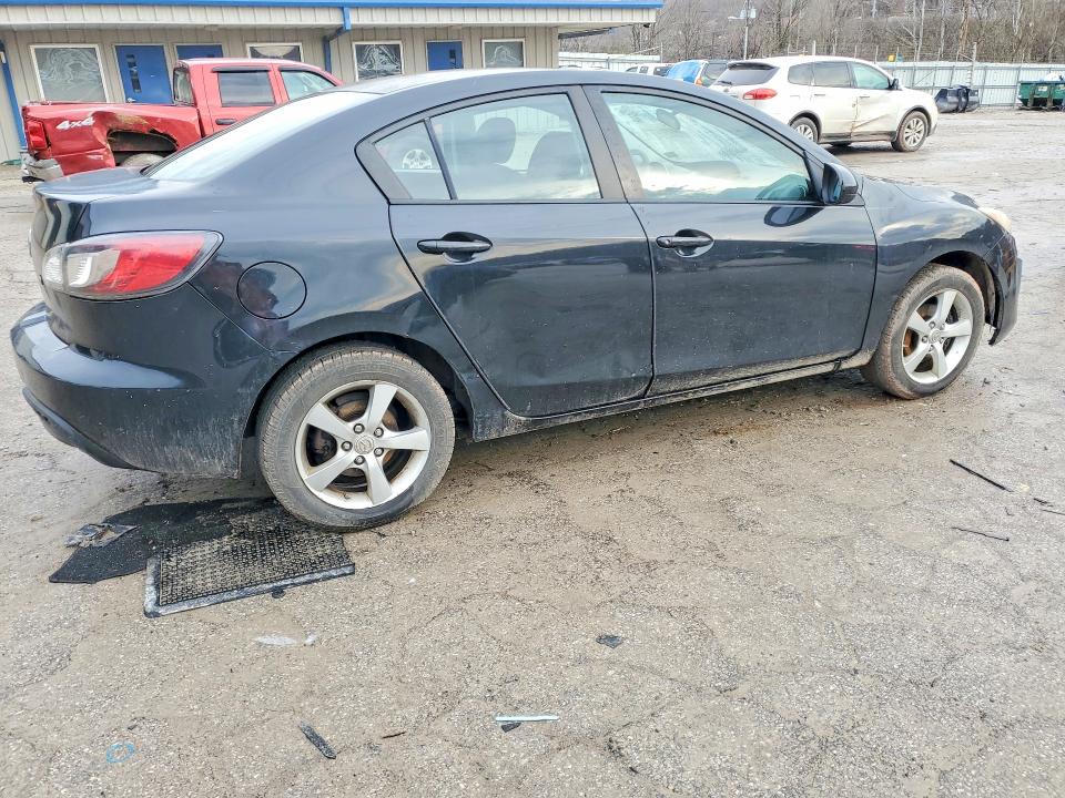 77719755 :رقم المزاد ، JM1BL1UG8B1397497 vin ، 2011 Mazda 3 مزاد بيع