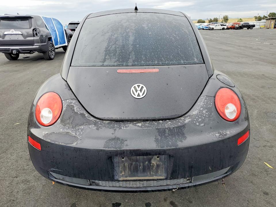 Продажа на аукционе авто 2010 Volkswagen New Beetle, vin: 3VWPG3AG3AM018186, номер лота: 48013466
