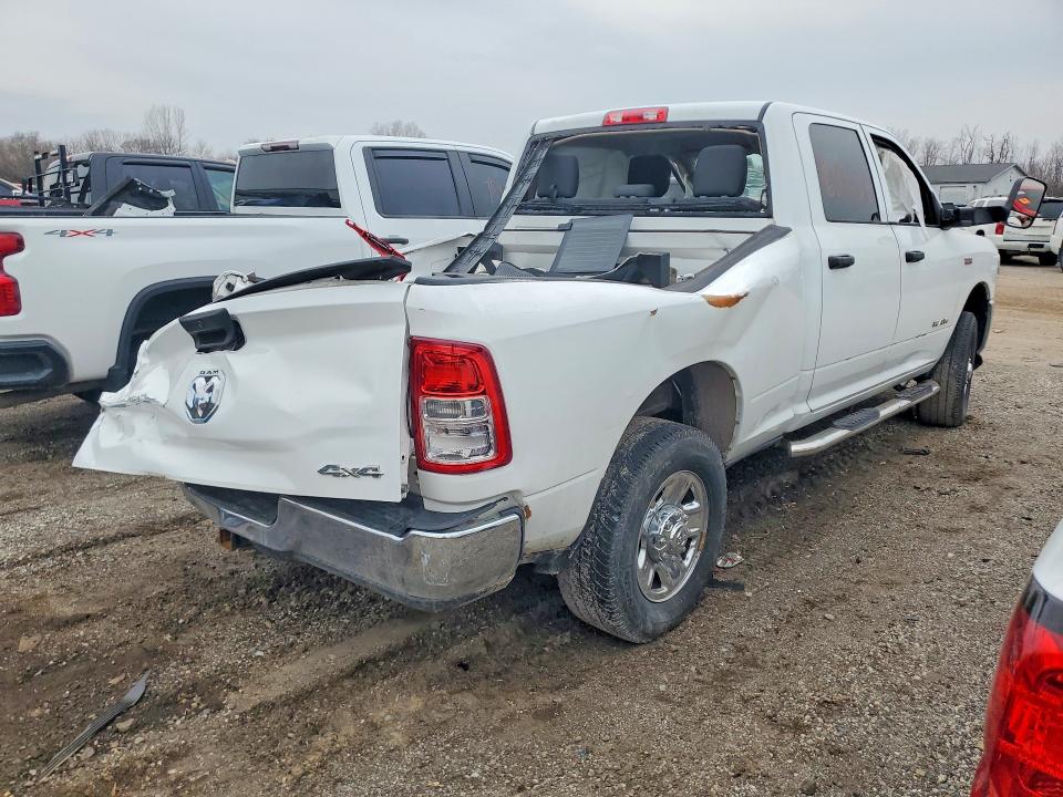 46011636 :رقم المزاد ، 3C6UR5CJ0KG675569 vin ، 2019 Ram 2500 مزاد بيع