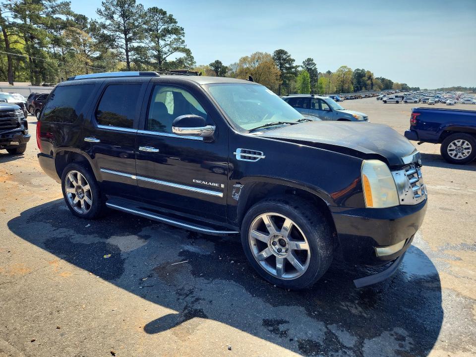 2007 Cadillac Escalade მანქანა იყიდება აუქციონზე, vin: 1GYFK63857R201952, აუქციონის ნომერი: 46028666